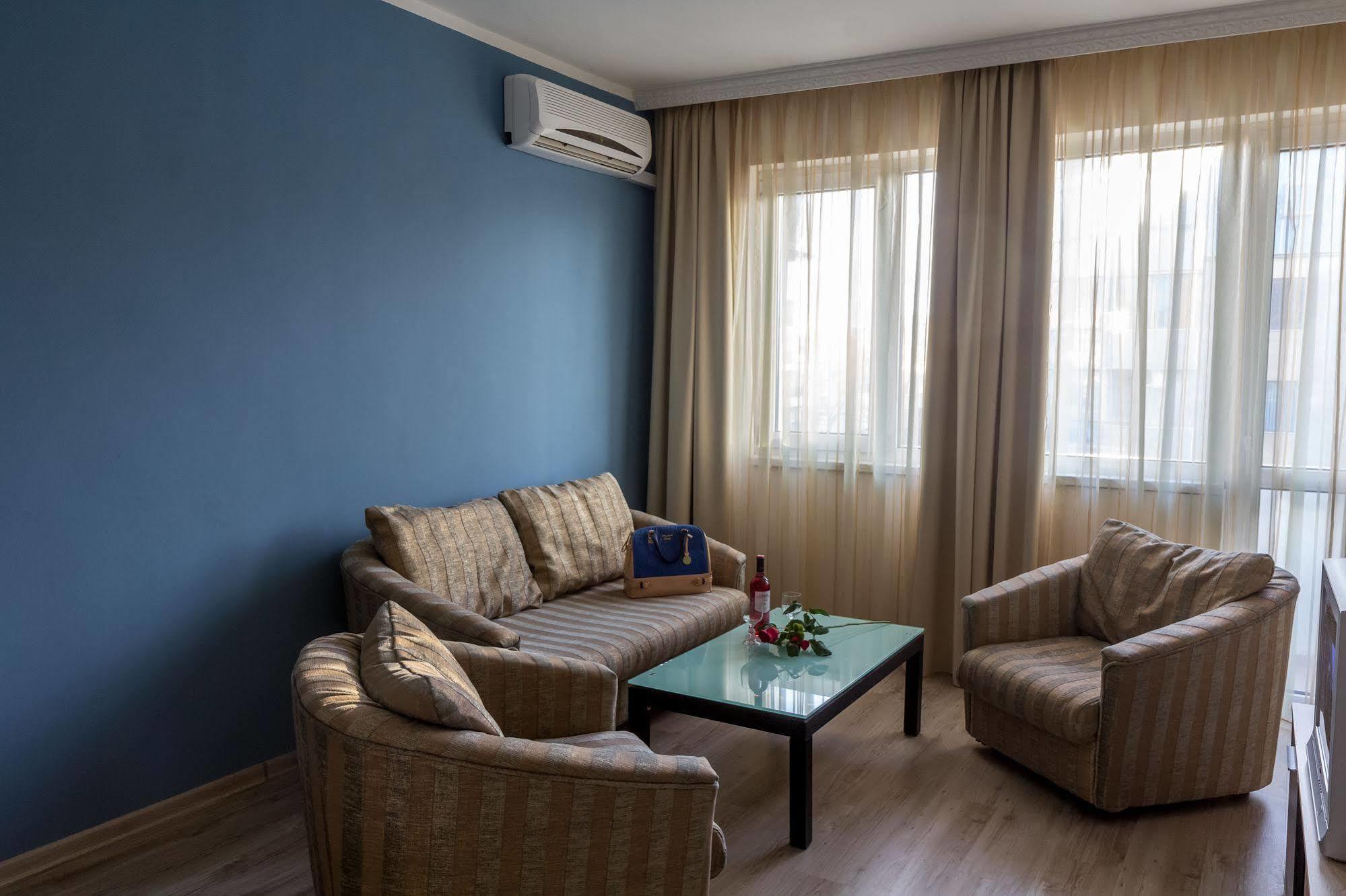 Tevi Apartments Varna Extérieur photo